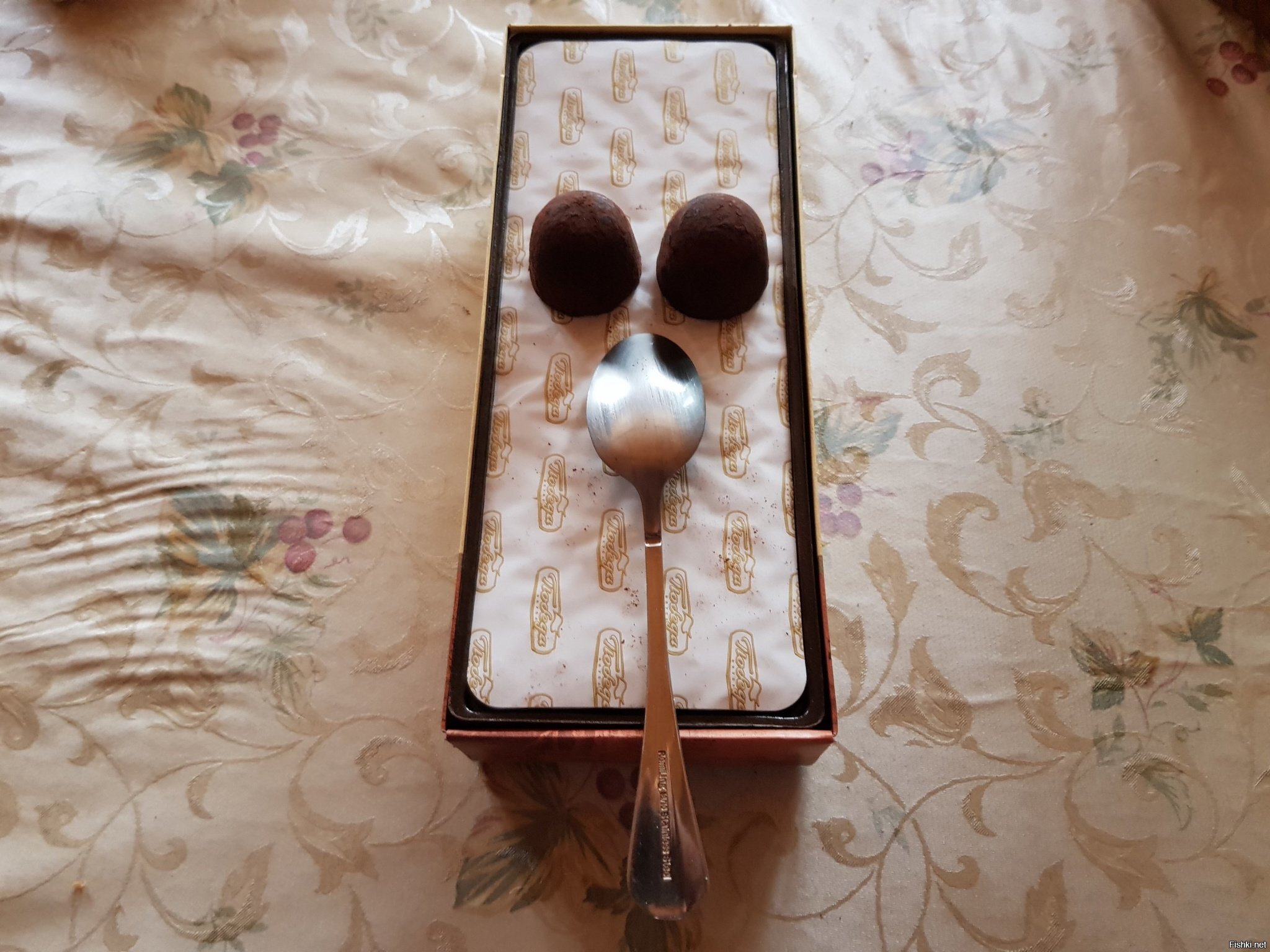 К сиськам