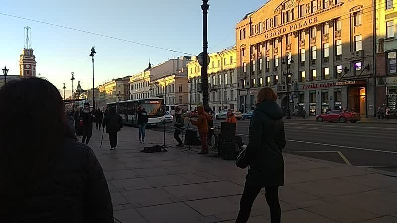 А нам весело