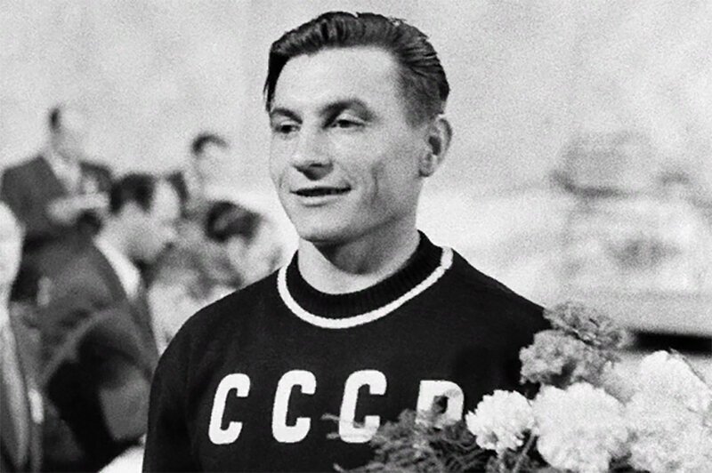 Как советский тяжелоатлет выжил в немецком концлагере, а потом выиграл золото Олимпиады