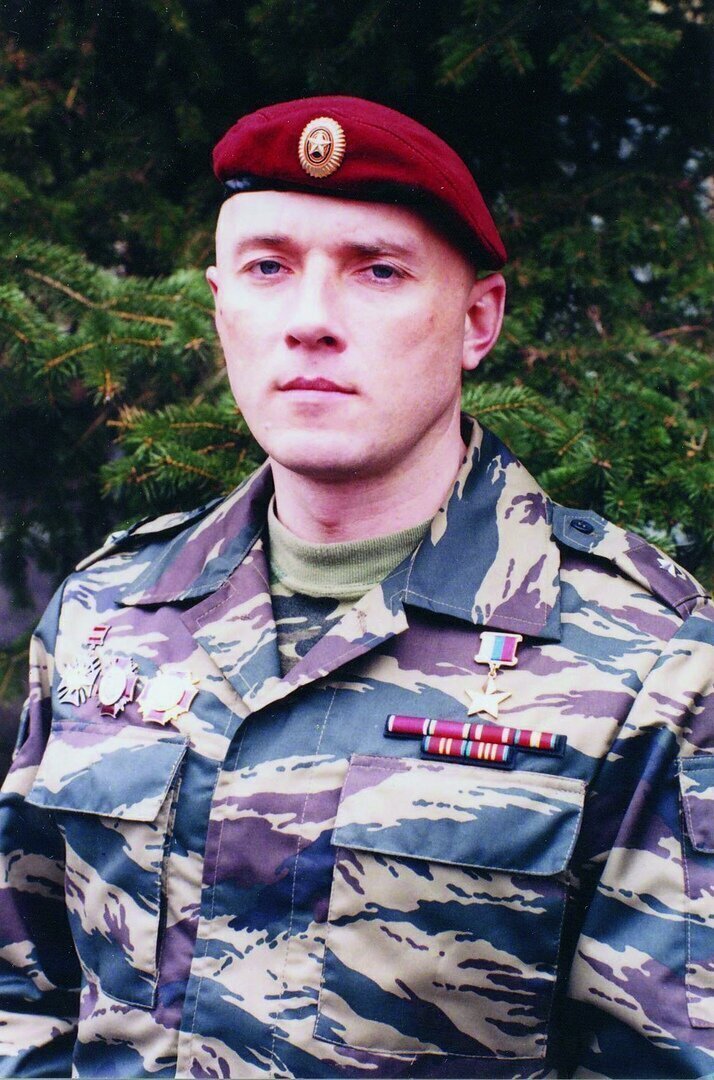 Герой Российской Федерации ЮШКОВ Сергей Геннадьевич