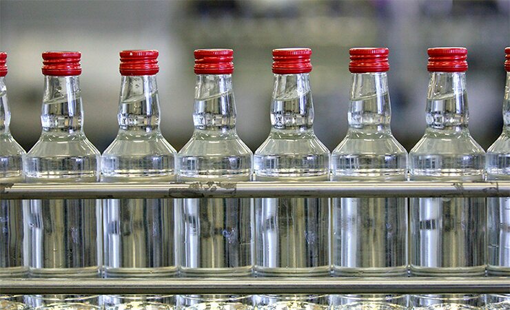 Минский завод "Кристалл" выпустил 70-ти градусный напиток, который можно применять для дезинфекции