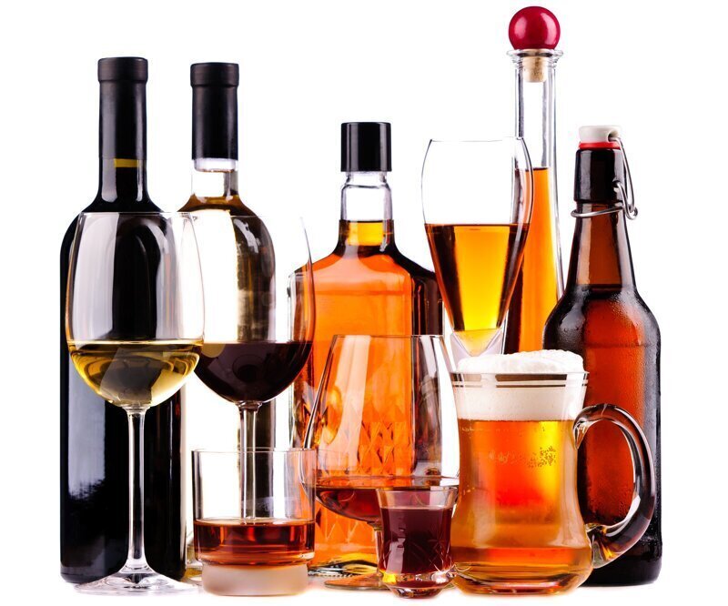 Алкоголь - зло, или Почему употребление спиртного не убивает вирус COVID-19