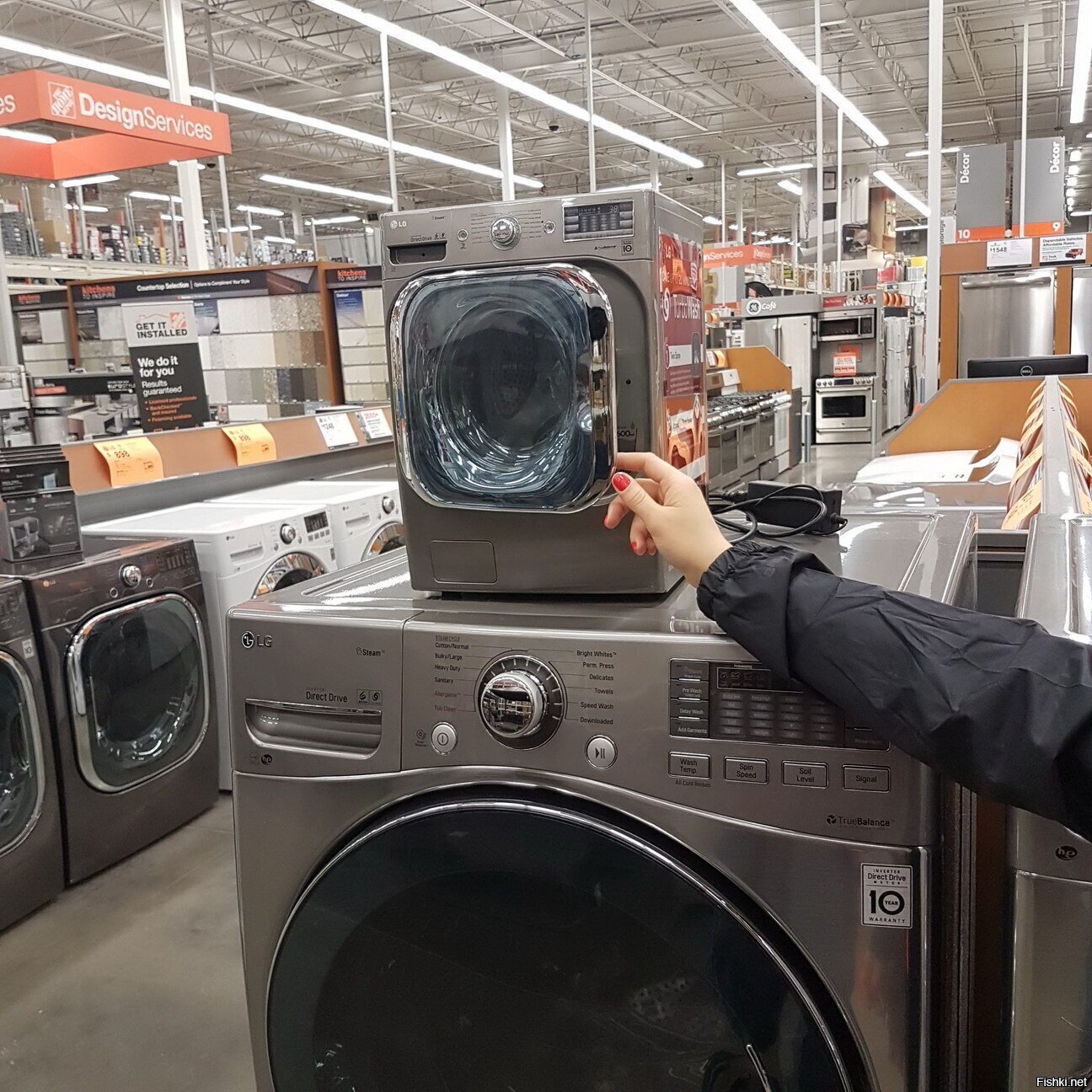 Загрузка до 3-х пар носок