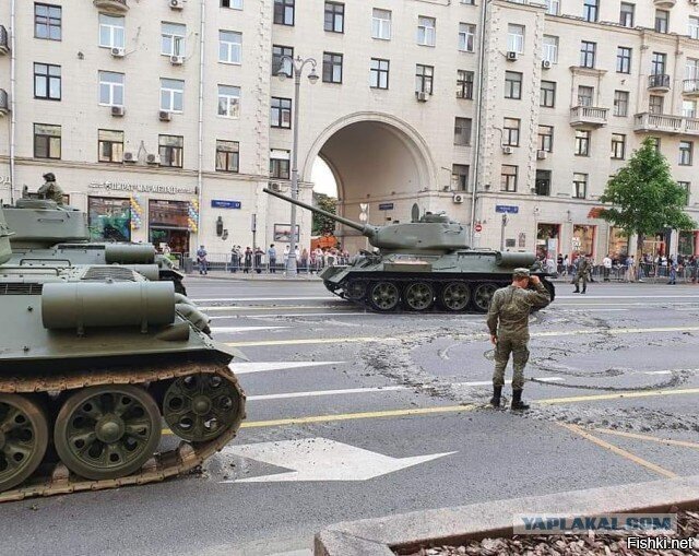 Дрифтанул на танке