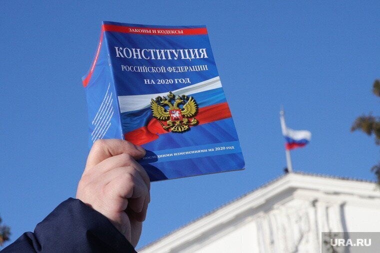 Поправки в Конституцию гарантируют ежегодную индексацию пенсий и пособий