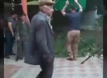 Не стареют душой стариканы 