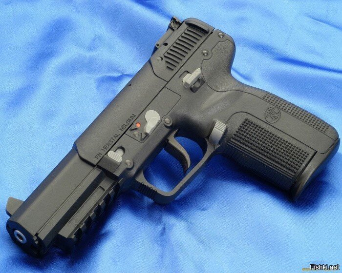FN Five-seveN