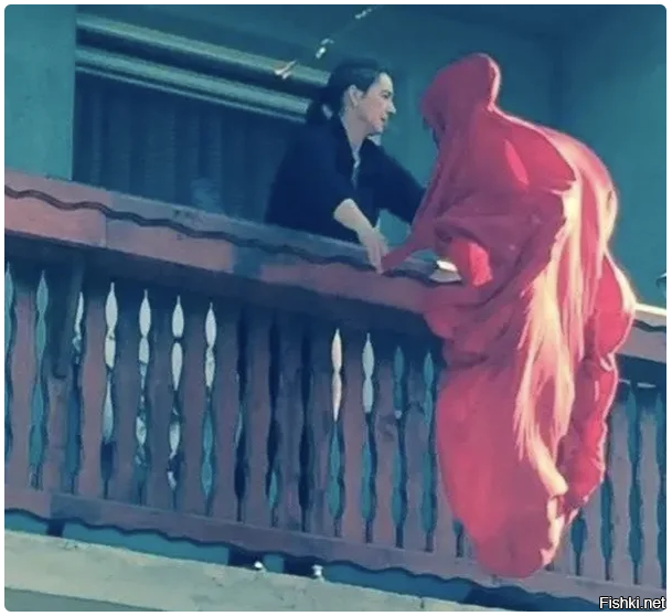 Показалось