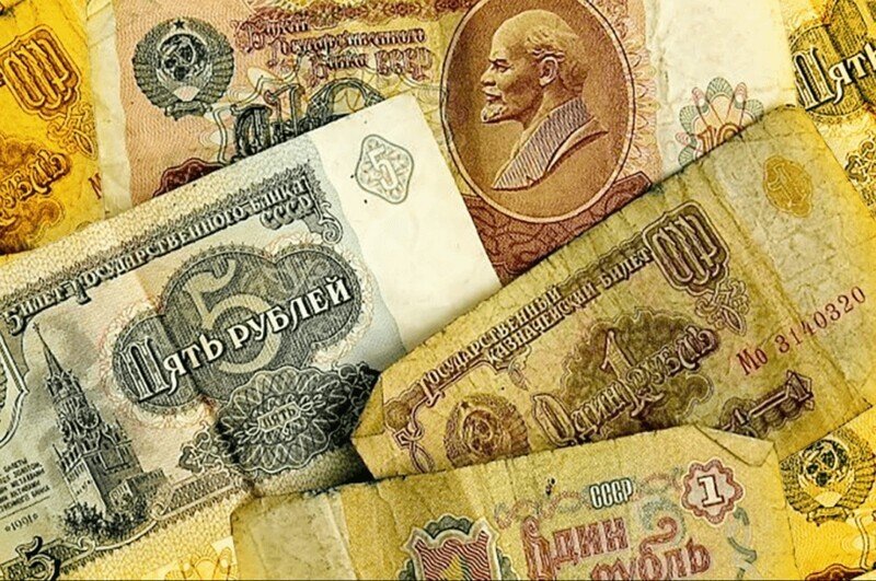 Каким сегодня был бы курс советского рубля? Сравниваем цены