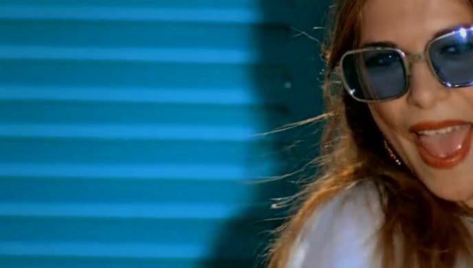 Las Ketchup - The Ketchup Song
