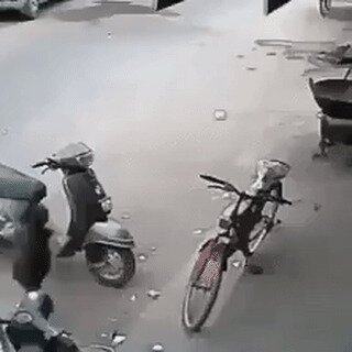 Ох уж эти девушки за рулем