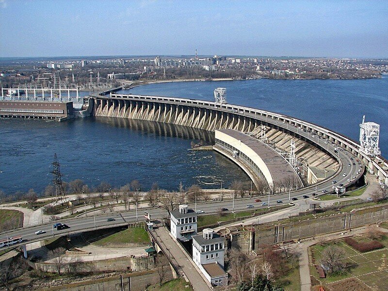 В Киеве предупредили, что российские танкеры могут подорвать ДнепроГЭС
