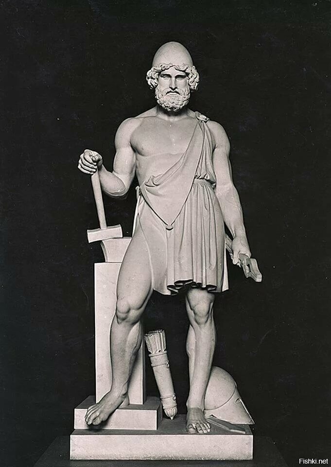 Всем, нормальной такой, трудовой среды