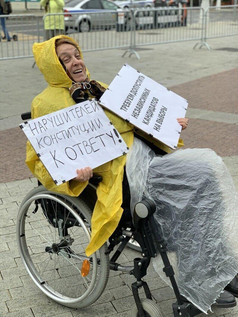 Очередная постановка: либшиза эксплуатирует бабушку-инвалида