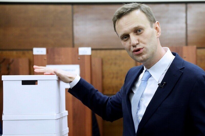 Махинатор Навальный создаёт два юрлица с одинаковыми названиями, надеясь обмануть всех вокруг