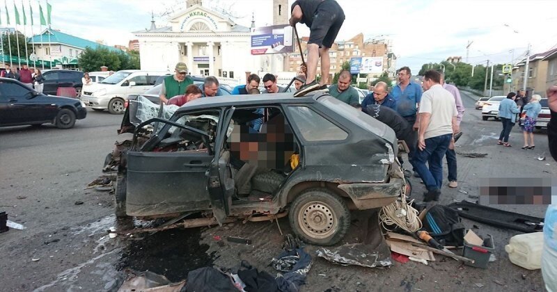 Авария дня. Пьяный водитель на внедорожнике устроил смертельное ДТП в Башкирии