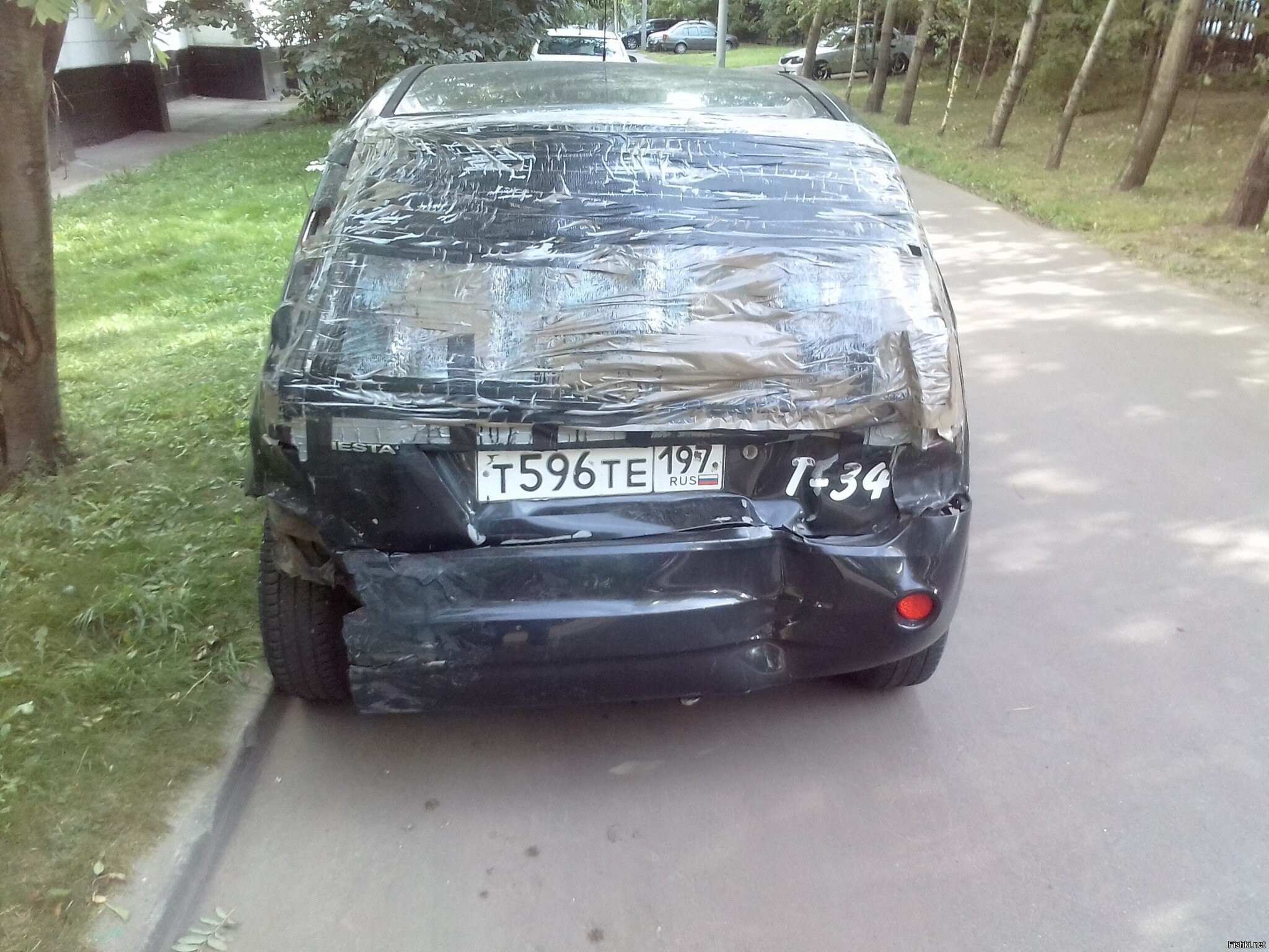 У меня во дворе