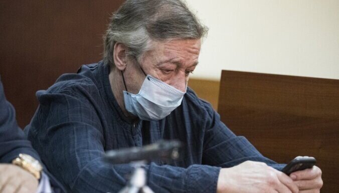 Суд признал Михаила Ефремова виновным и приговорил к 8 годам колонии