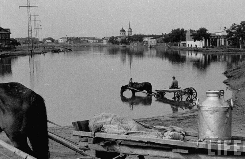 Путешествие Говарда Сочурека по Волге.1958. Продолжение: