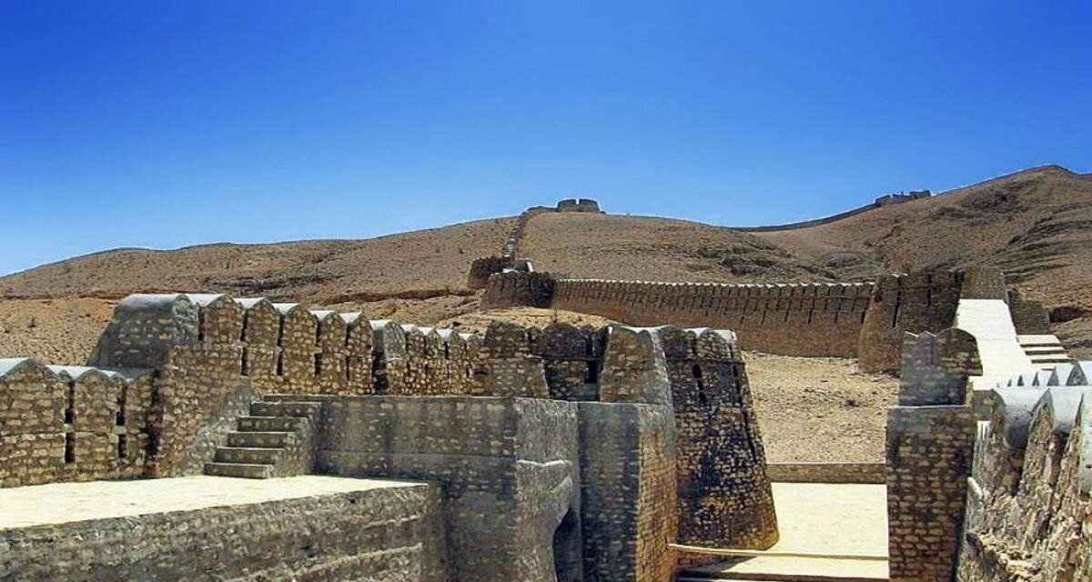О Великой Иранской стене — второй по протяжённости стене древности