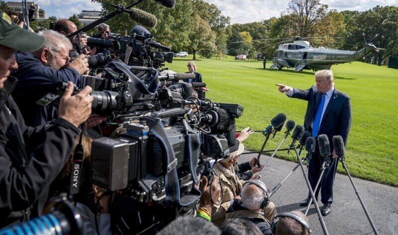 Трамп против СМИ, или Почему США – псевдодемократическая пустышка