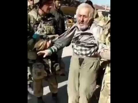 Дать пинка старику - очень мужественно со стороны азербайджанского солдата