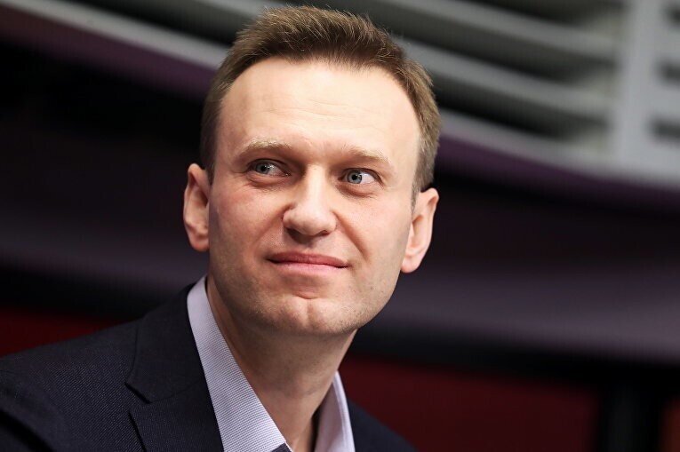 Запад использует Навального в роли политической профурсетки