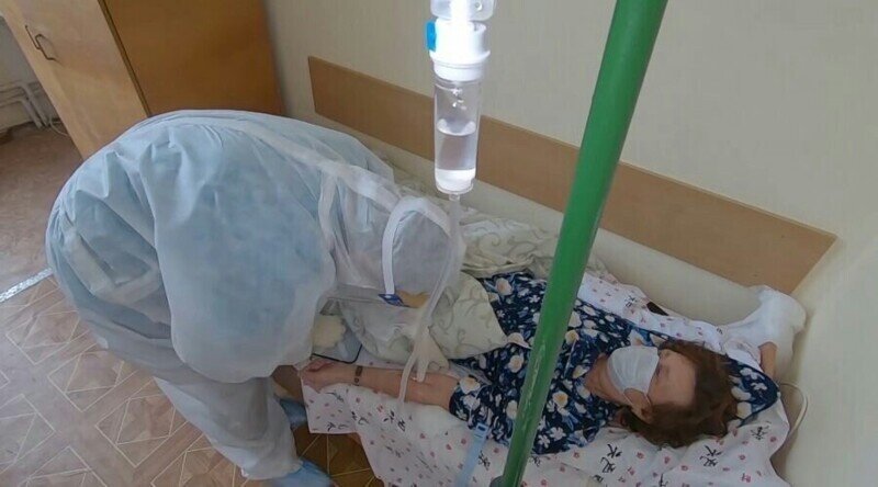Медики из отрядов специального назначения помогают крымчанам бороться с «ковидом»