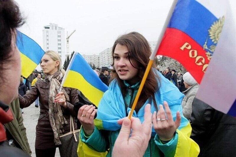 Украинские работодатели предлагают уволиться подчиненным, которые хотят говорить по-русски