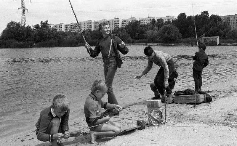 Дети перестройки: жизнь последнего поколения детей СССР на архивных снимках