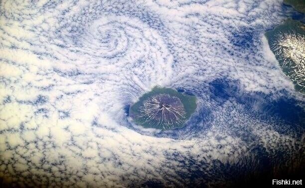 ? Космонавты МКС пролетели над Курилами и сфотографировали вулкан Алаид
