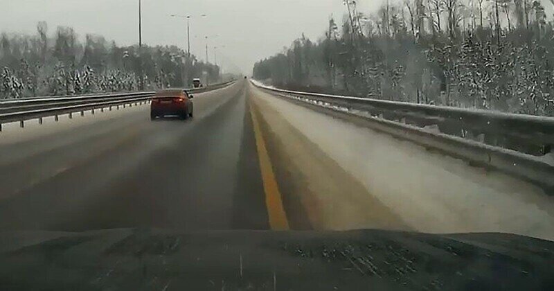 Полёт за рулем BMW из Питера в Москву на скорости в 230 км/ч закончился вполне предсказуемо