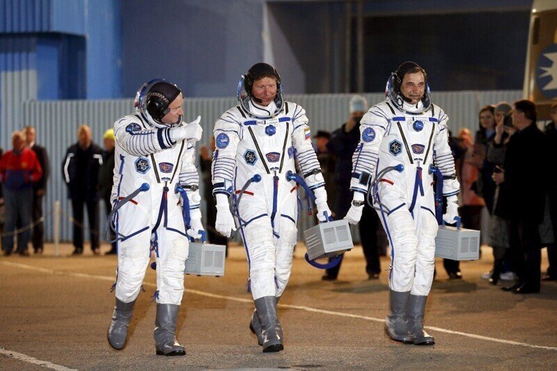 Какие бывают космонавты?