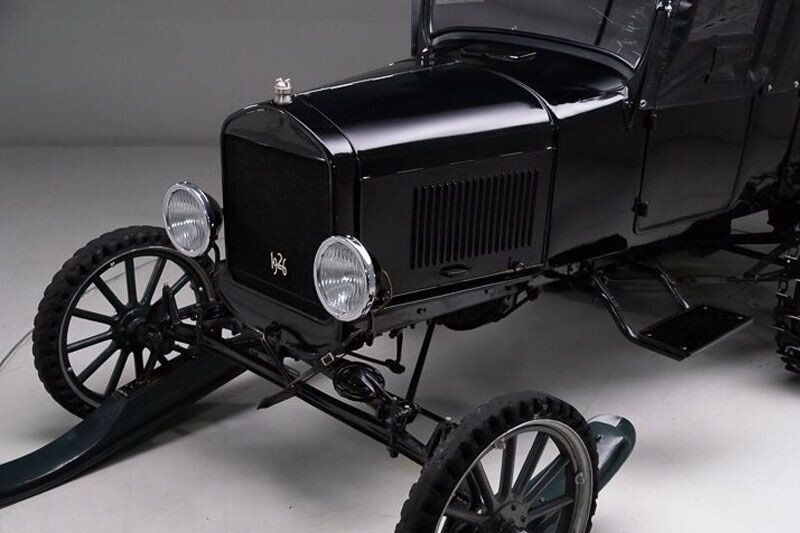 Ford Model T 1926 года, переоборудованный в трехосный снегоход, выставили на продажу