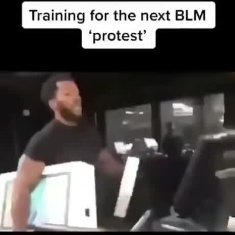 Тренировка к следующему BLM протесту