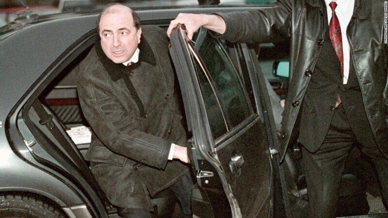 Как Березовский покупал на ВАЗе свой первый автомобиль