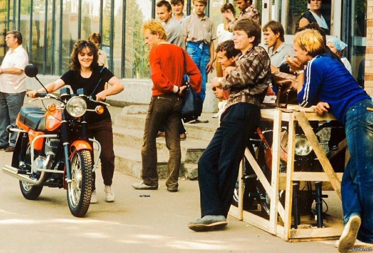 Покупка мотоцикла "Ява", 1980-е