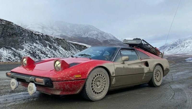 Американец приспособил Ferrari 308 GTB для путешествий и колесит по штатам