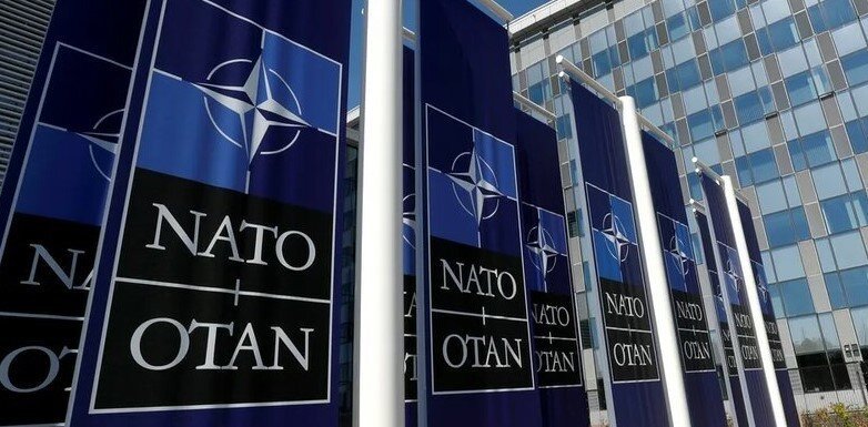 Диалог через санкции: действия НАТО могут привести к закрытию российского представительства