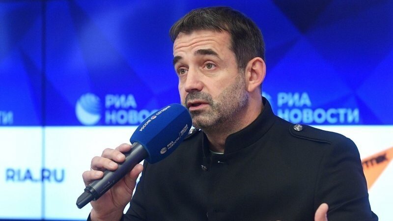 Дмитрий Певцов против рэперов а Жанна Рябцева против китайцев