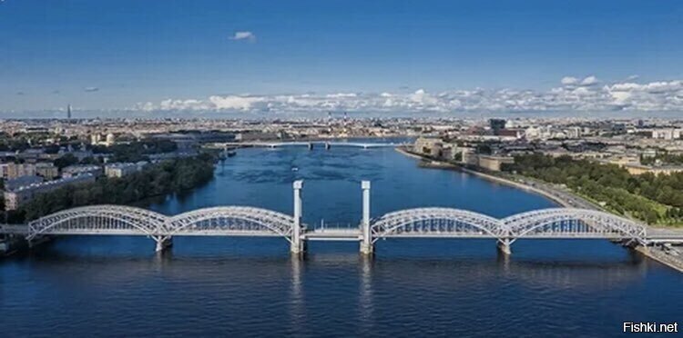 Финляндский железнодорожный мост через Неву