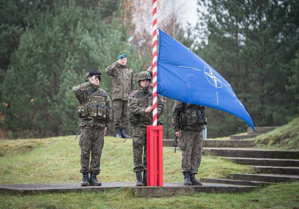 Польша увеличивает поставки вооружения