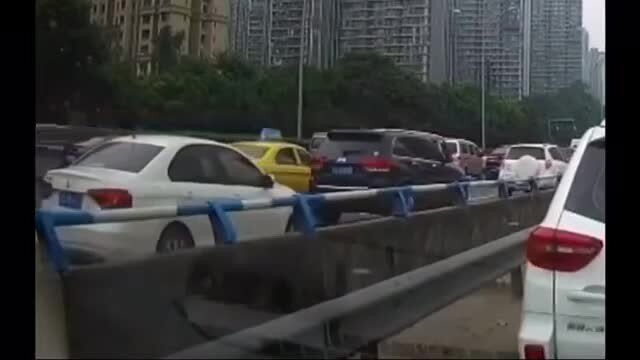 Сигналил же