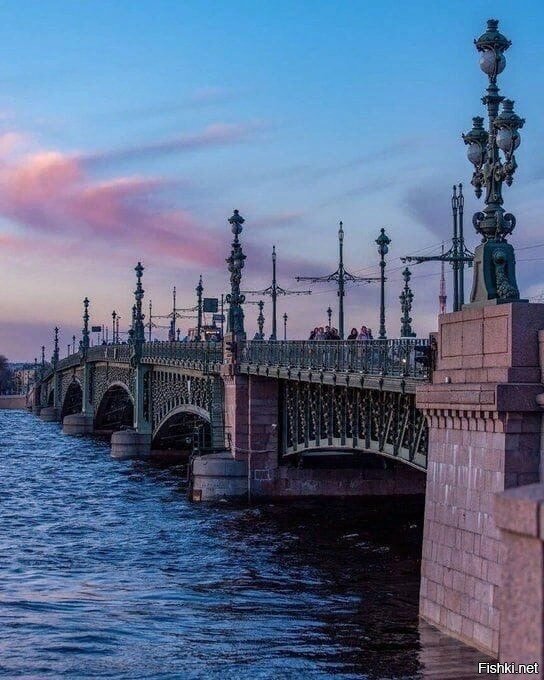 Троицкий мост