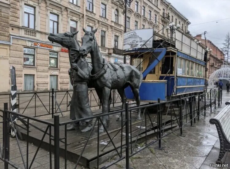 памятник петербургской конке на 7-й линии