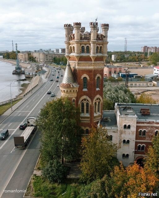 Водонапорная башня Обуховского завода