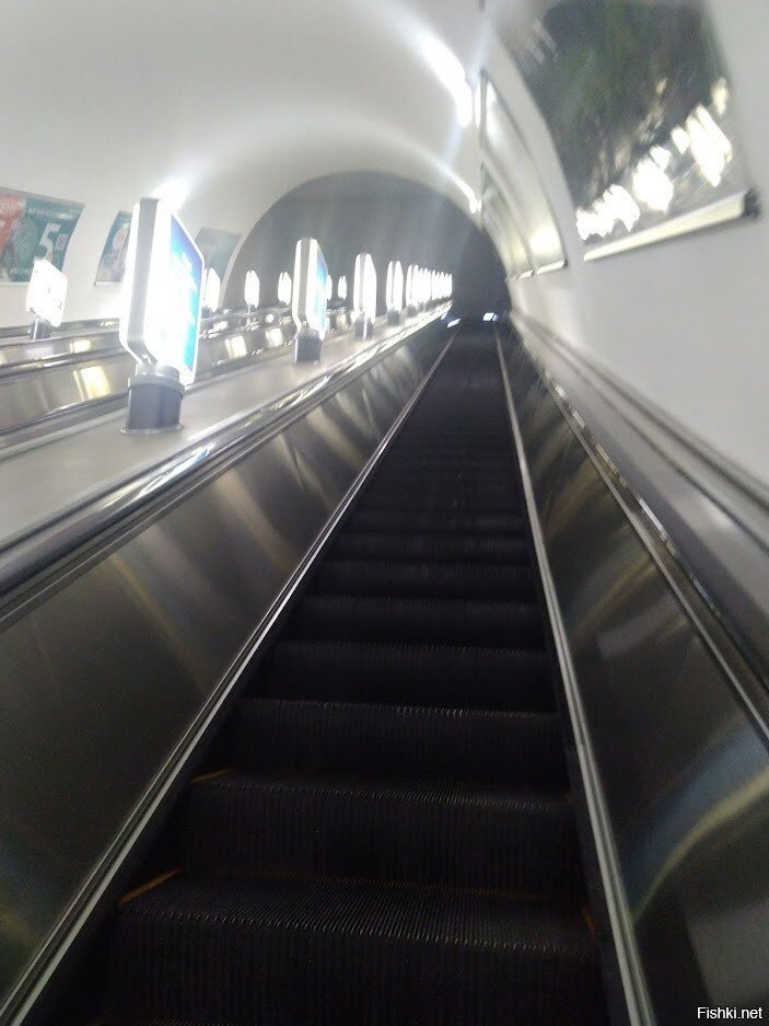 свободно у нас в метро)