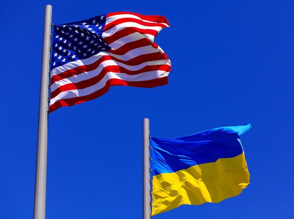 Восемьдесят тонн демократии. Поставка нового оружия на Украину