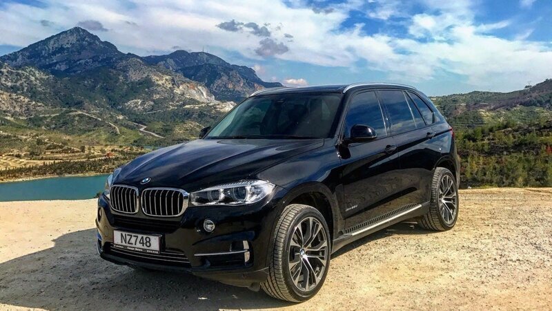 В сети обнаружили самый "страшный" внедорожник BMW X5