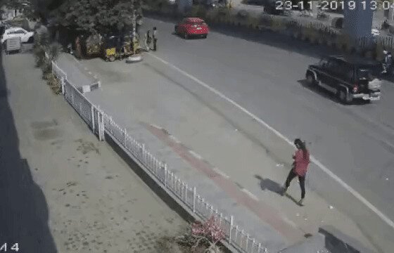 Парашютист